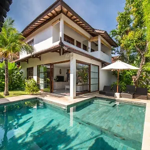 Bewa By Finder Villa