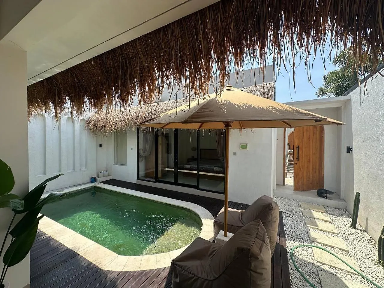 Queen Villa D1 By Betterplace Seminyak