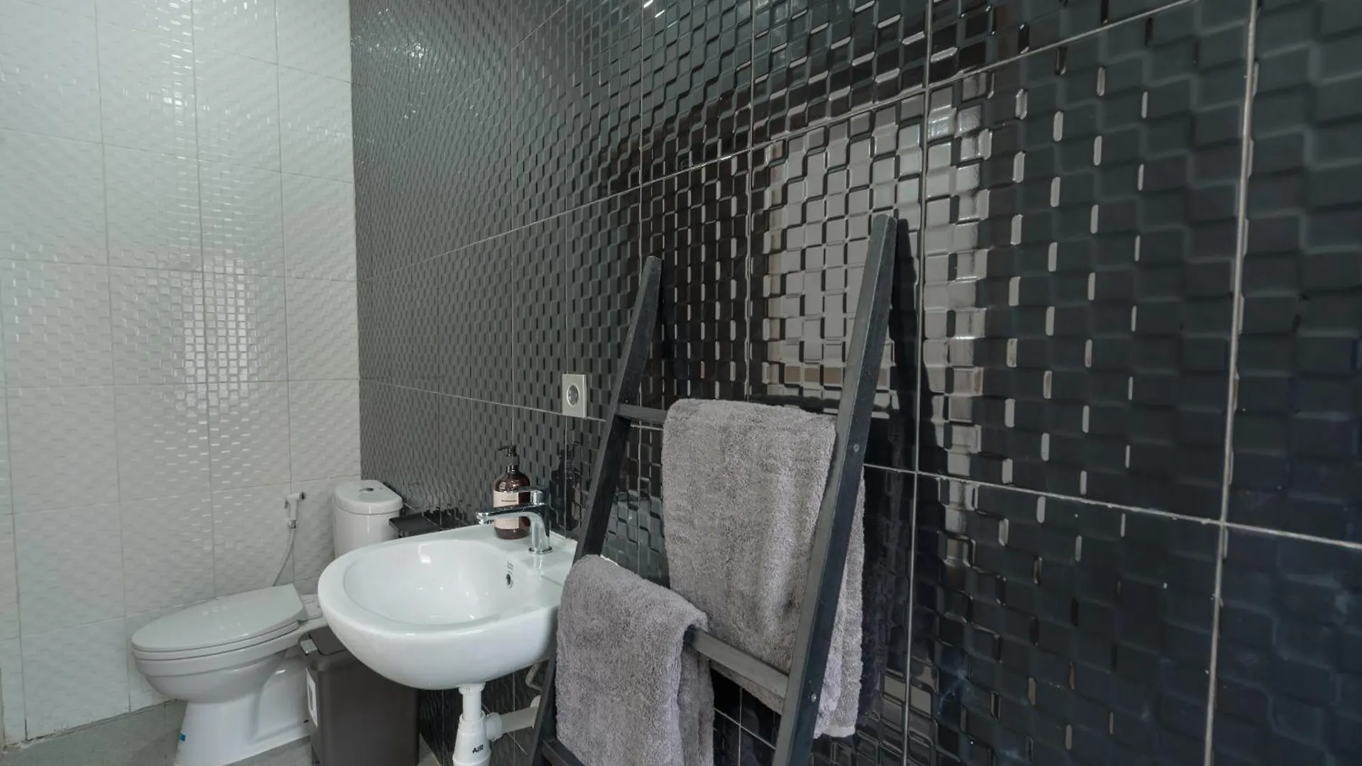 Queen Villa D1 By Betterplace Seminyak  0*, Seminyak (Bali)